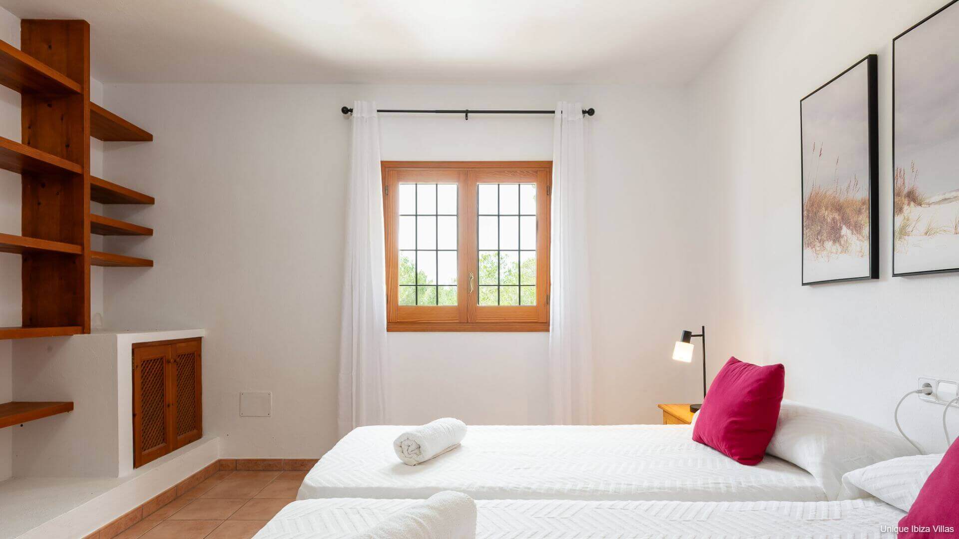VILLA CAN BASSETES - 3 Bedrooms - Near Jesus/Ibiza Town 