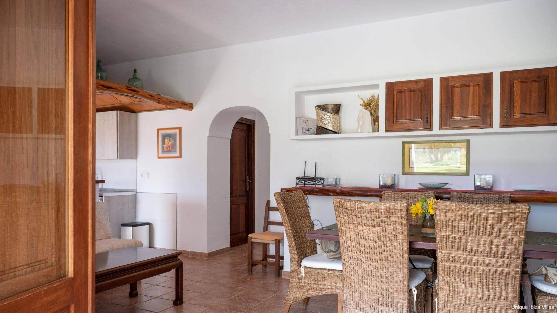 VILLA CAN COSMI - 4 Bedrooms - Es Canar/Cala Nova/Santa Eulalia (Walk To Beach) 