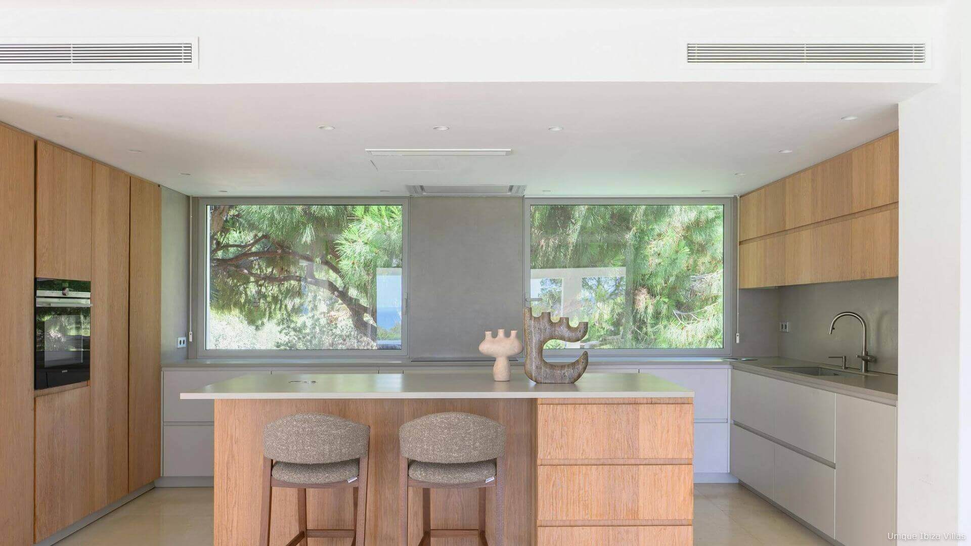 VILLA CAN TAURINO - 5 Bedrooms - Sa Caleta Near Cala Jondal