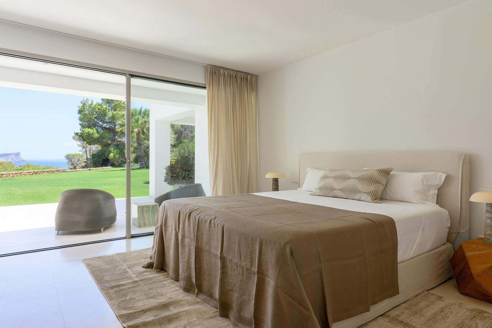 VILLA CAN TAURINO - 5 Bedrooms - Sa Caleta Near Cala Jondal