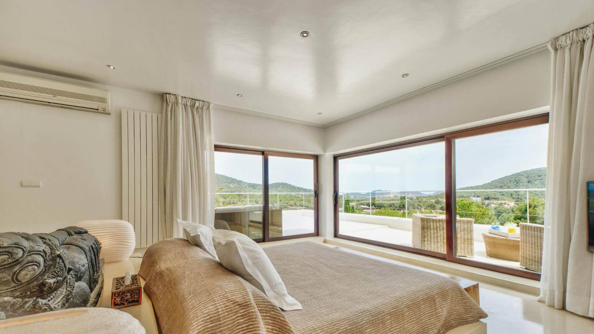VILLA CANA MILENE IBIZA - 5 Bedrooms - Cala Jondal