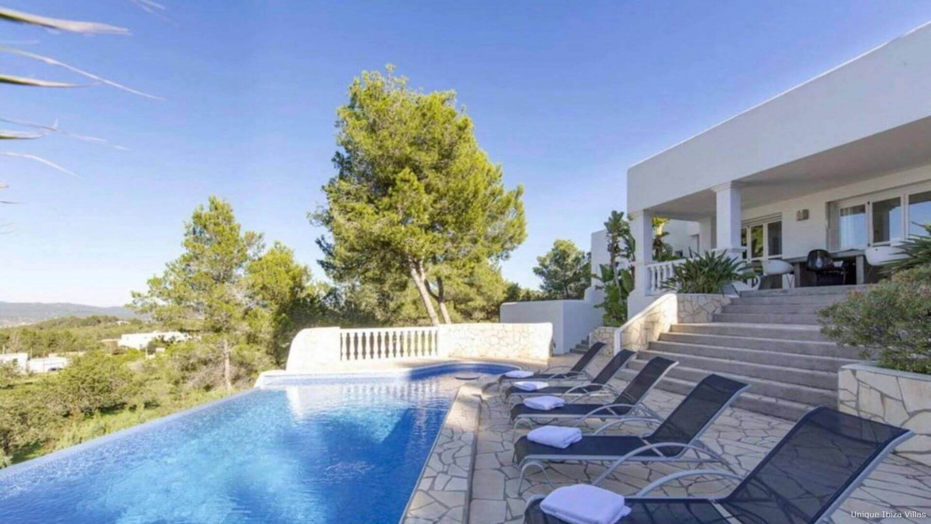 VILLA CEREZA - 5 Bedrooms - San Antonio/San Agustin