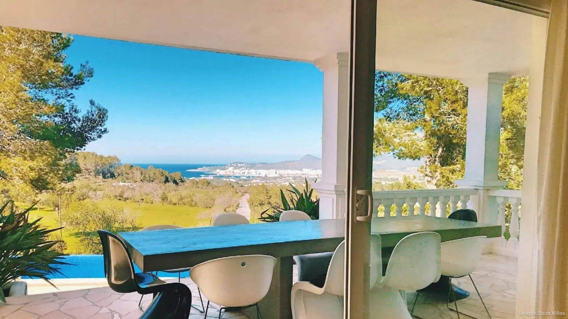 VILLA CEREZA - 5 Bedrooms - San Antonio/San Agustin