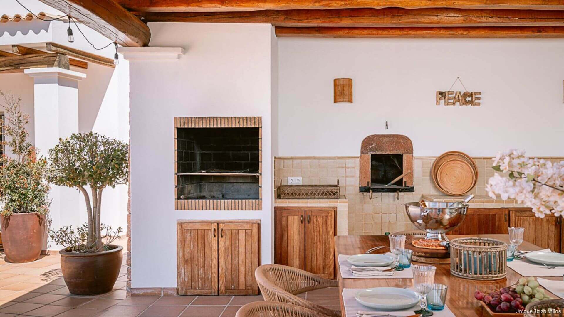 VILLA CAN TIERRA - 6 Bedrooms - Santa Gertrudis