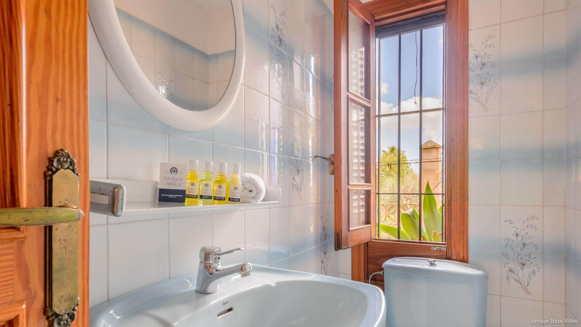 VILLA CAN PALAZON - 5 Bedrooms - Ibiza Town/San Rafael