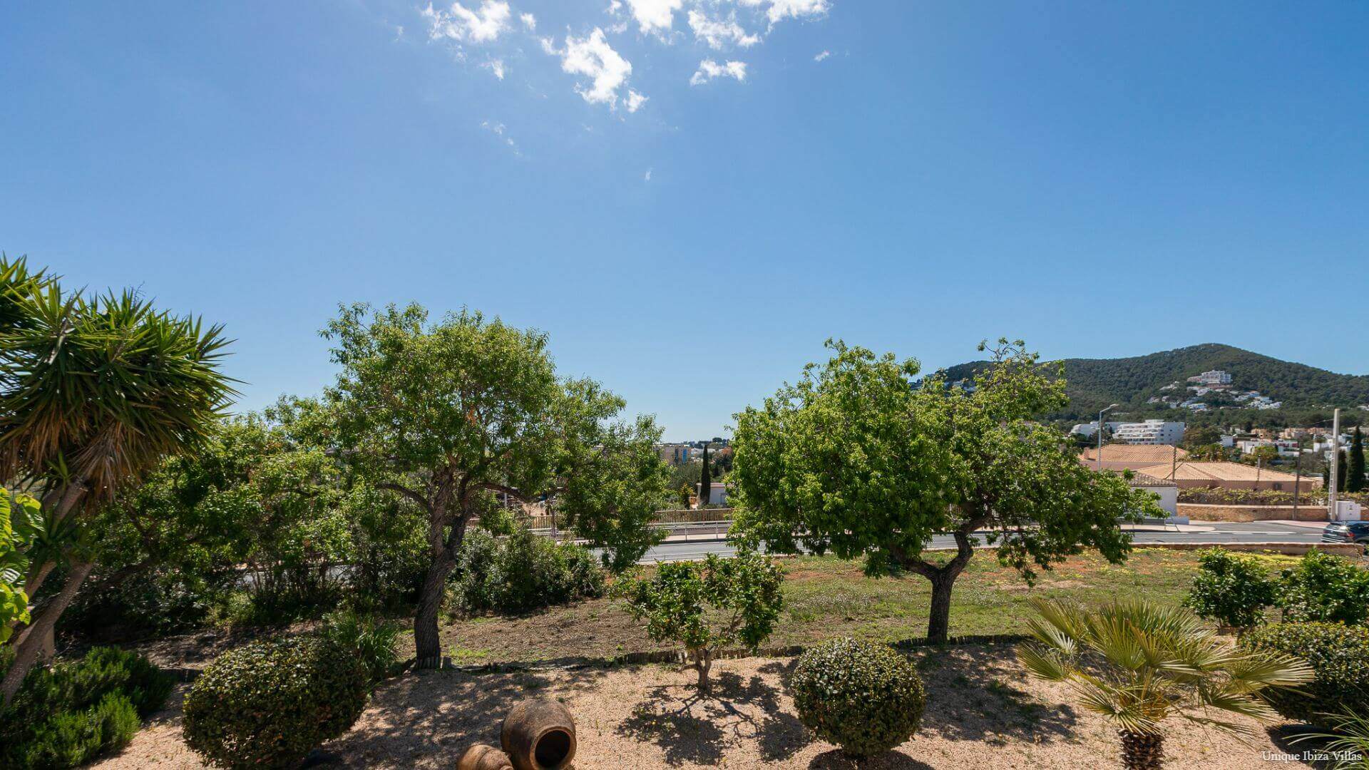 VILLA CAN BLAI - 3 Bedrooms - Santa Eulalia (Walk To Beach)