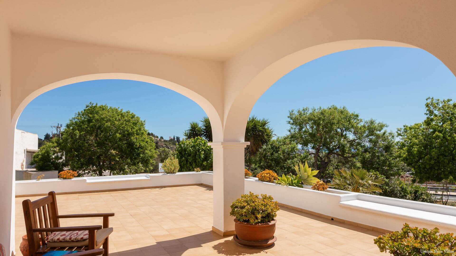VILLA CAN BLAI - 3 Bedrooms - Santa Eulalia (Walk To Beach)