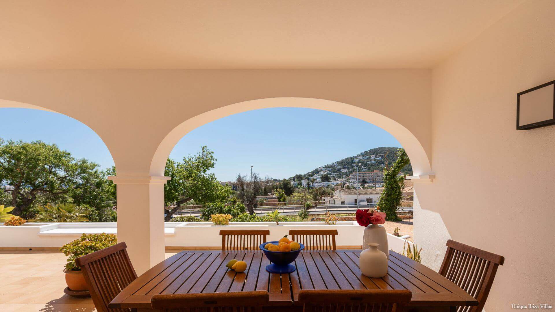VILLA CAN BLAI - 3 Bedrooms - Santa Eulalia (Walk To Beach)
