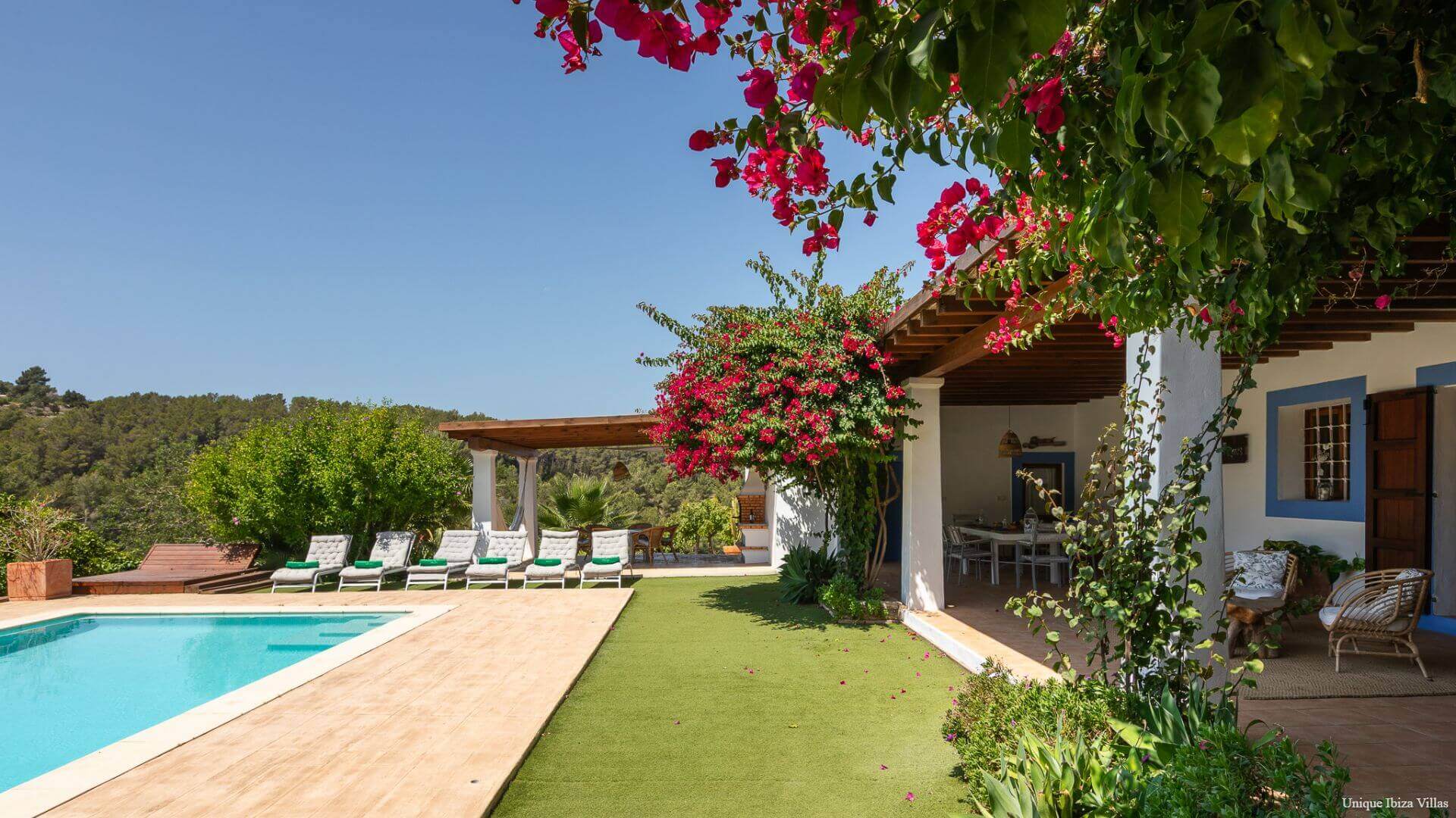VILLA CAN TORRES - 3 Bedrooms - Santa Eulalia/Cala Llonga 
