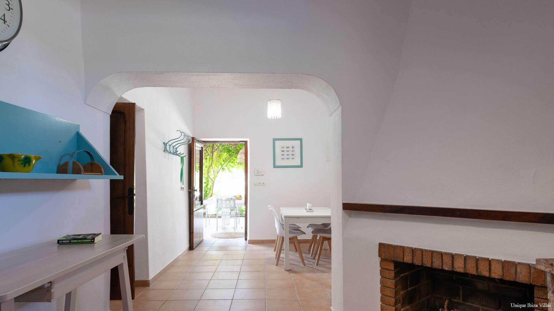 VILLA CAN TORRES - 3 Bedrooms - Santa Eulalia/Cala Llonga 
