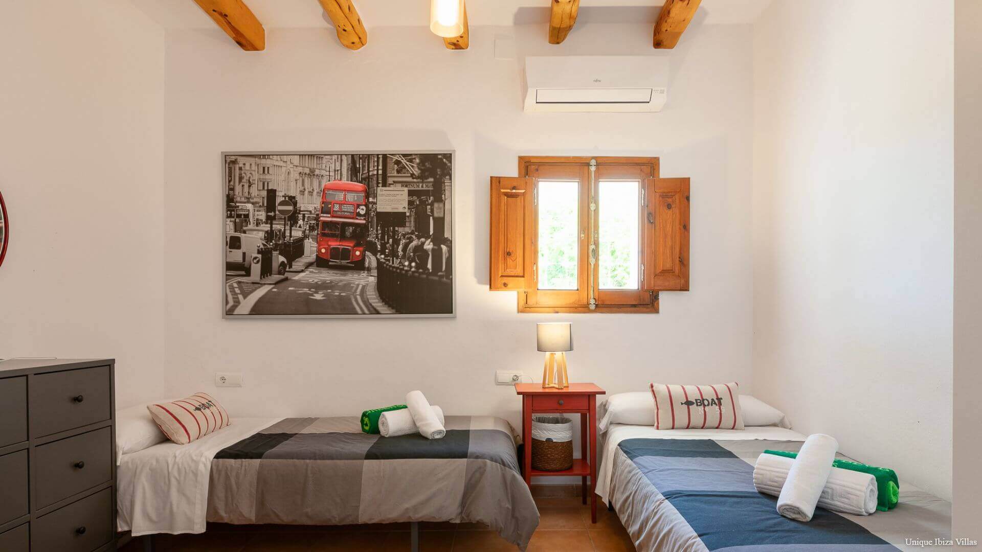 VILLA CAN TORRES - 3 Bedrooms - Santa Eulalia/Cala Llonga 