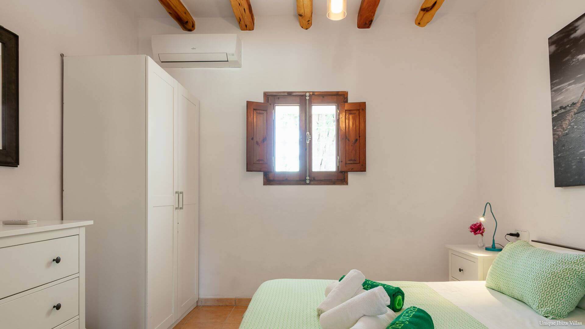 VILLA CAN TORRES - 3 Bedrooms - Santa Eulalia/Cala Llonga 