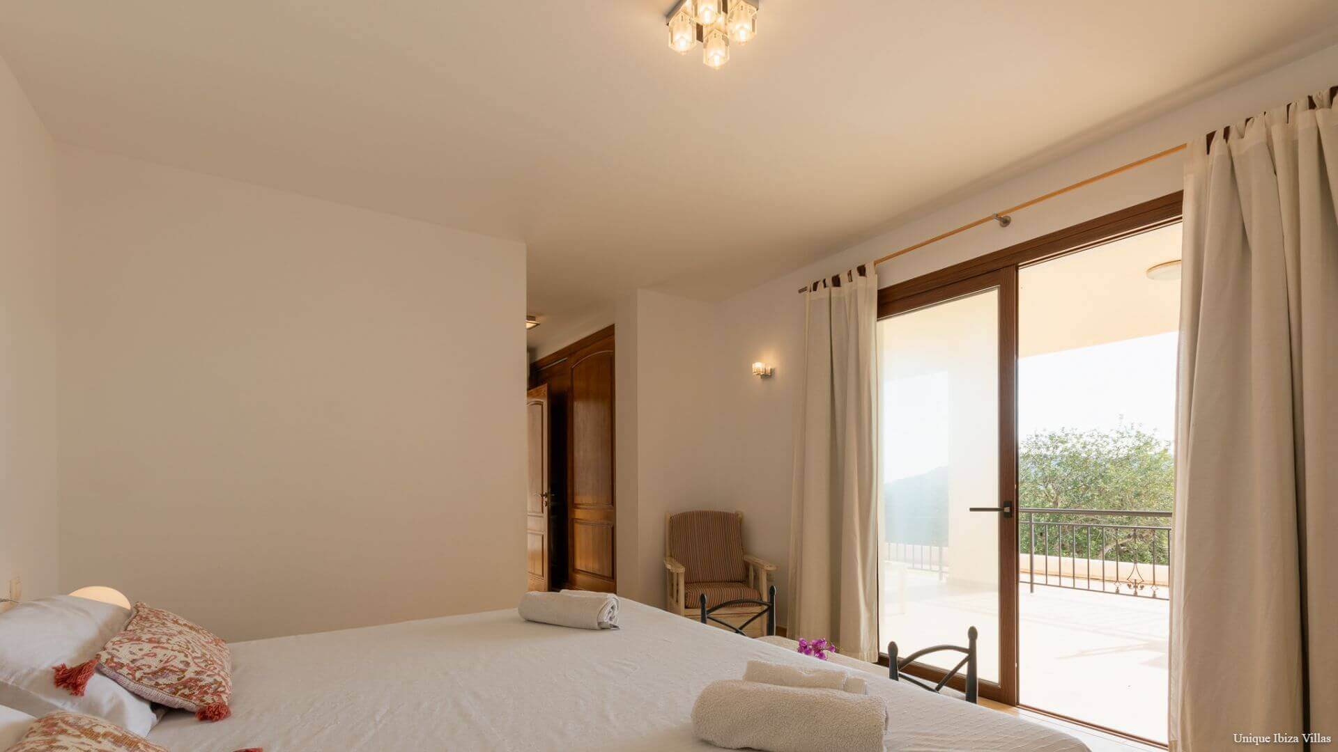 VILLA CAN TONI - AGUAS BLANCAS - 3 Bedrooms - San Carlos/Aguas Blancas- 