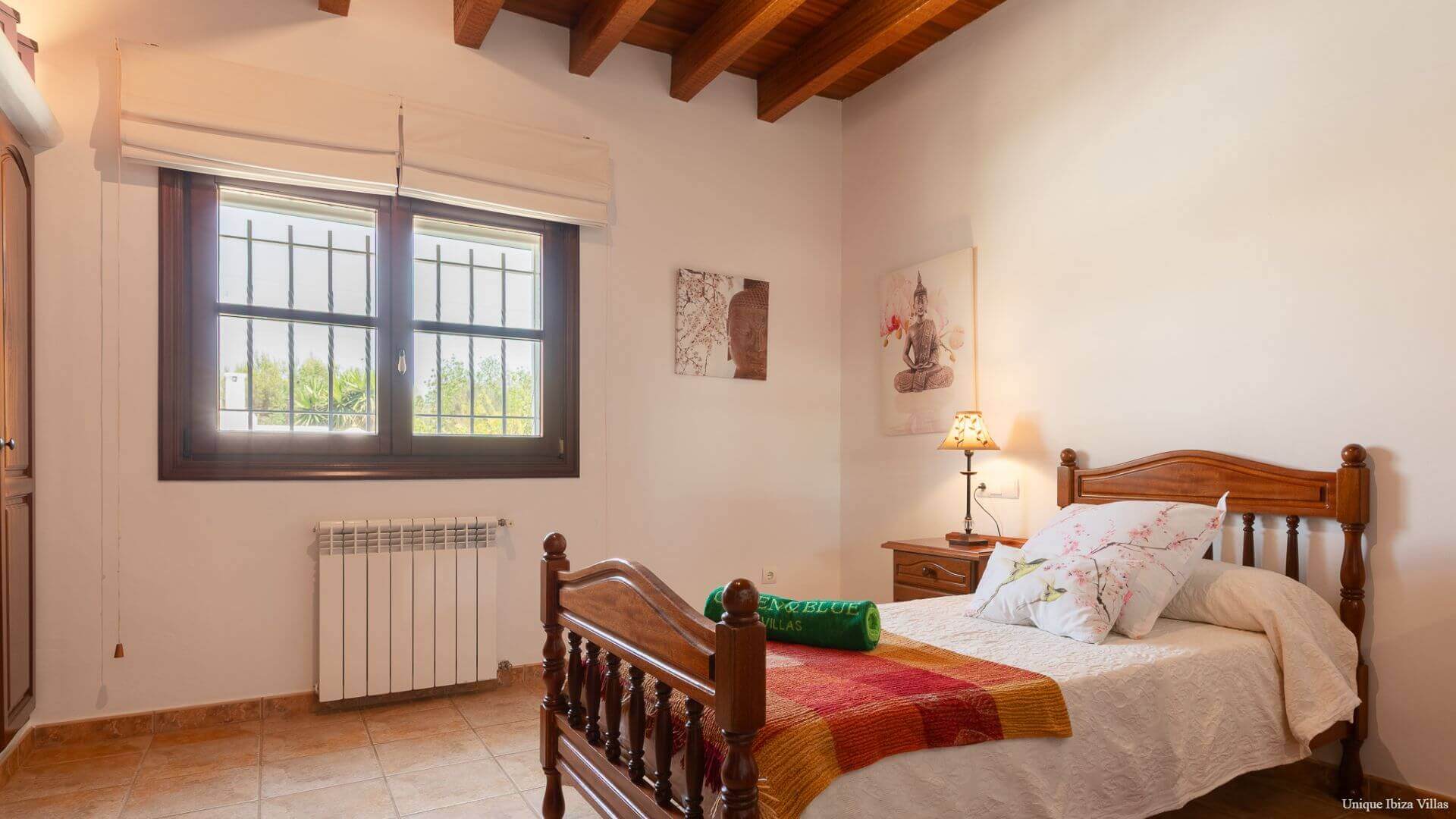 VILLA CURREU III - 4 Bedrooms - Santa Gertrudis (Walk To Village)