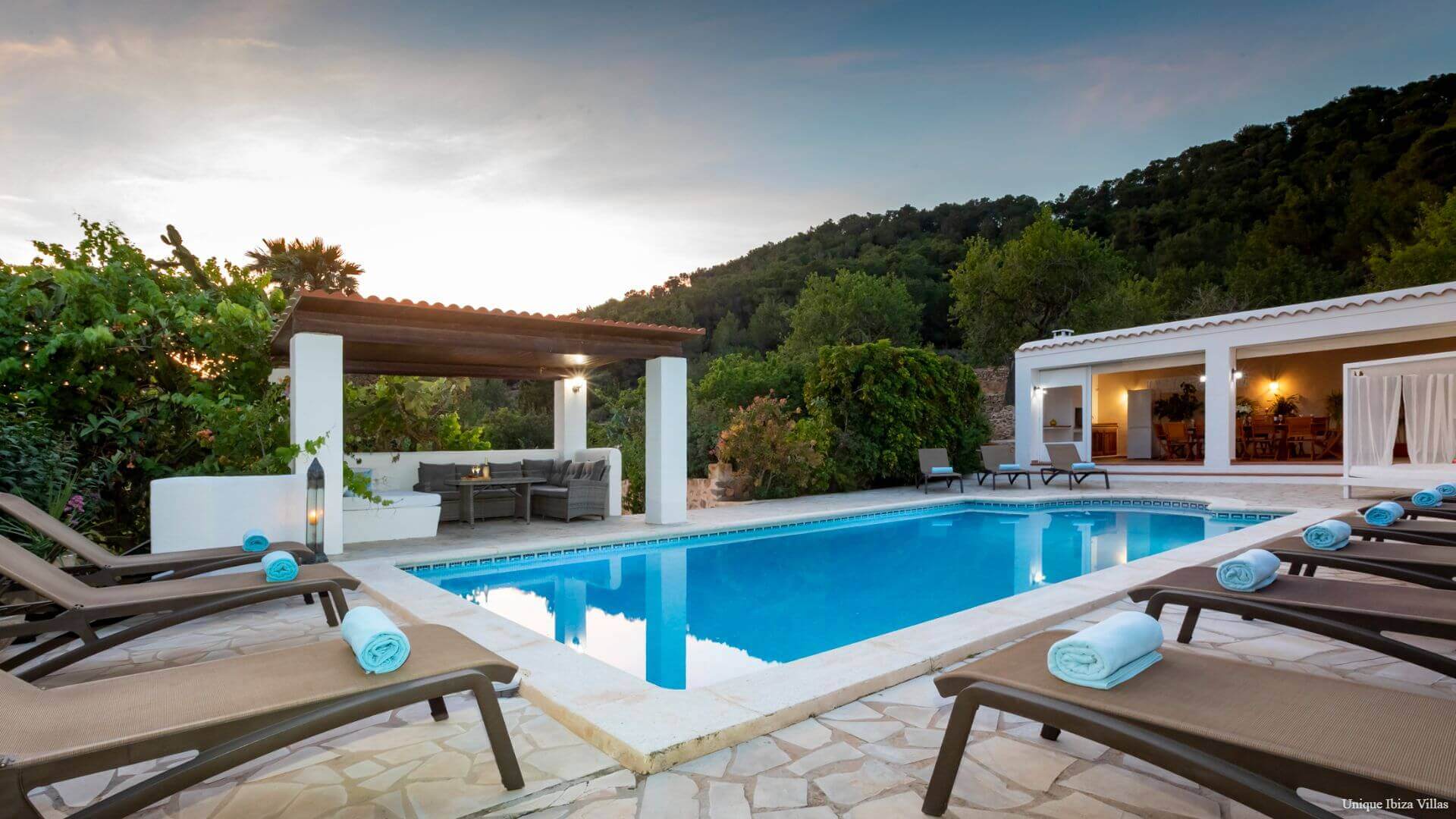 VILLA MONTE DALT - 6 Bedrooms - San Jose