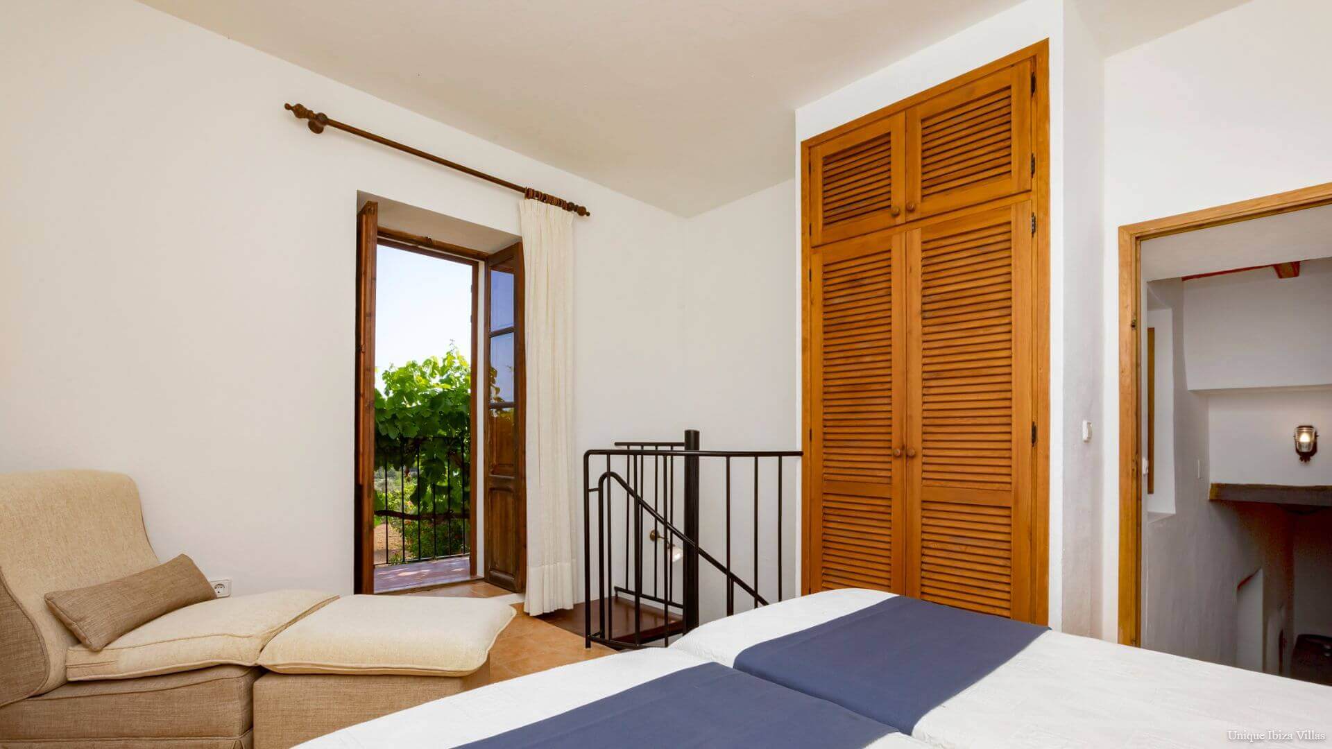 VILLA MONTE DALT - 6 Bedrooms - San Jose