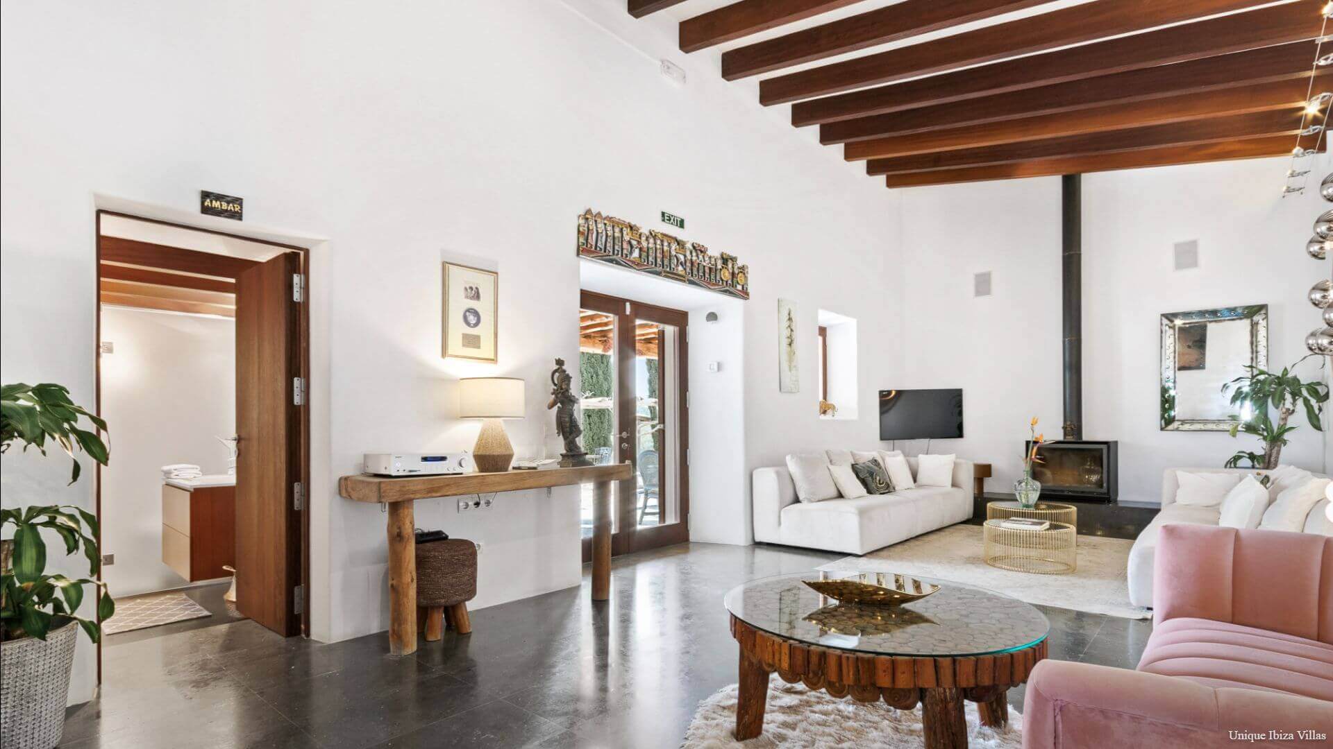 VILLA FINCA CIELO - 11 Bedrooms - San Carlos/Las Dalias/Cala Llenya