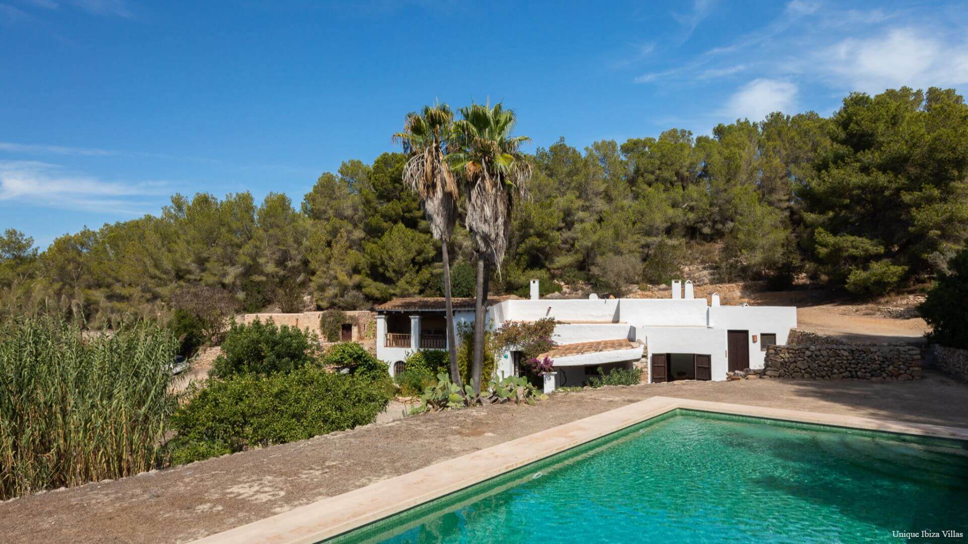 VILLA GILBERT - 5 Bedrooms - Santa Gertrudis (Rural)