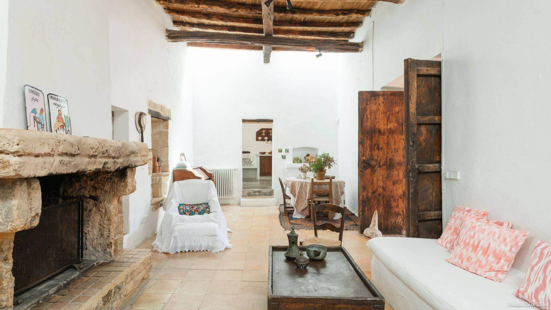 VILLA GILBERT - 5 Bedrooms - Santa Gertrudis (Rural)