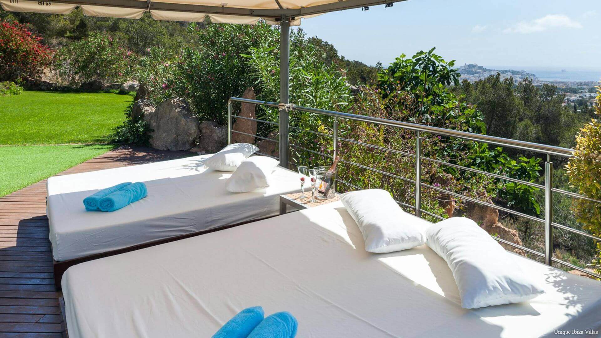 VILLA FUENTE DE IBIZA - 6 Bedrooms - Near Ibiza Town