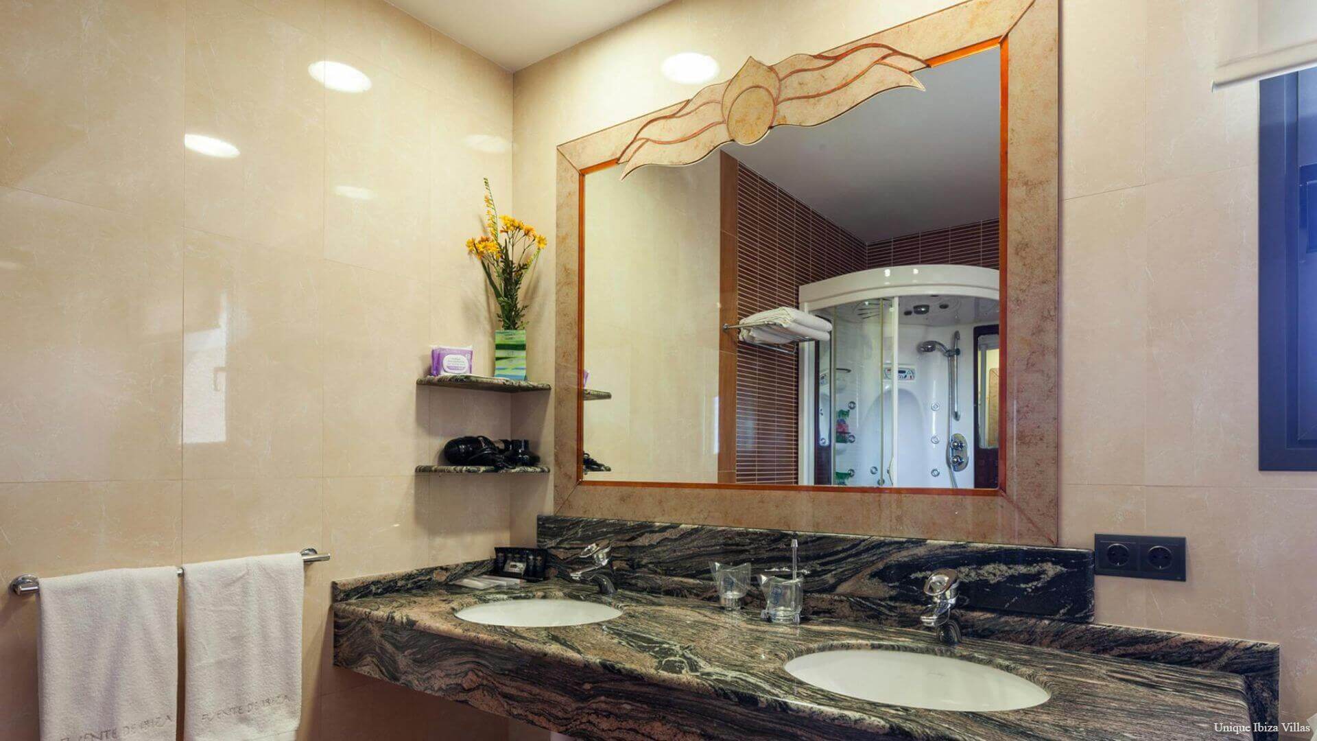 VILLA FUENTE DE IBIZA - 6 Bedrooms - Near Ibiza Town