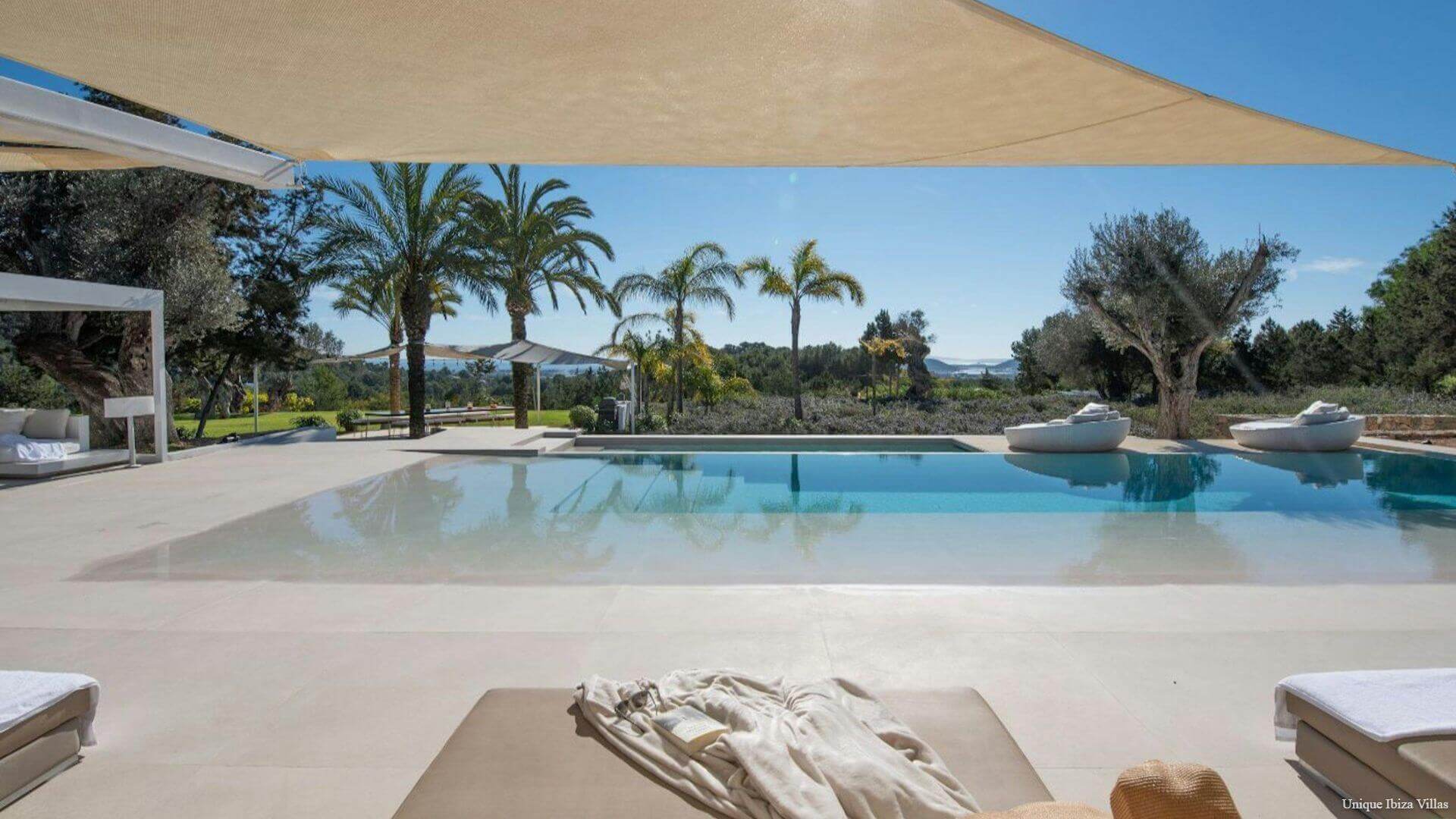 VILLA OASIS - 5 Bedrooms - Between San Jose/Ibiza Town