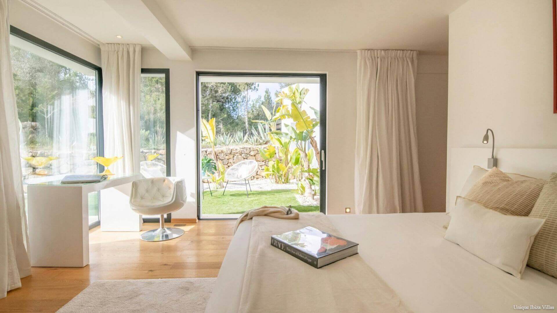 VILLA OASIS - 5 Bedrooms - Between San Jose/Ibiza Town