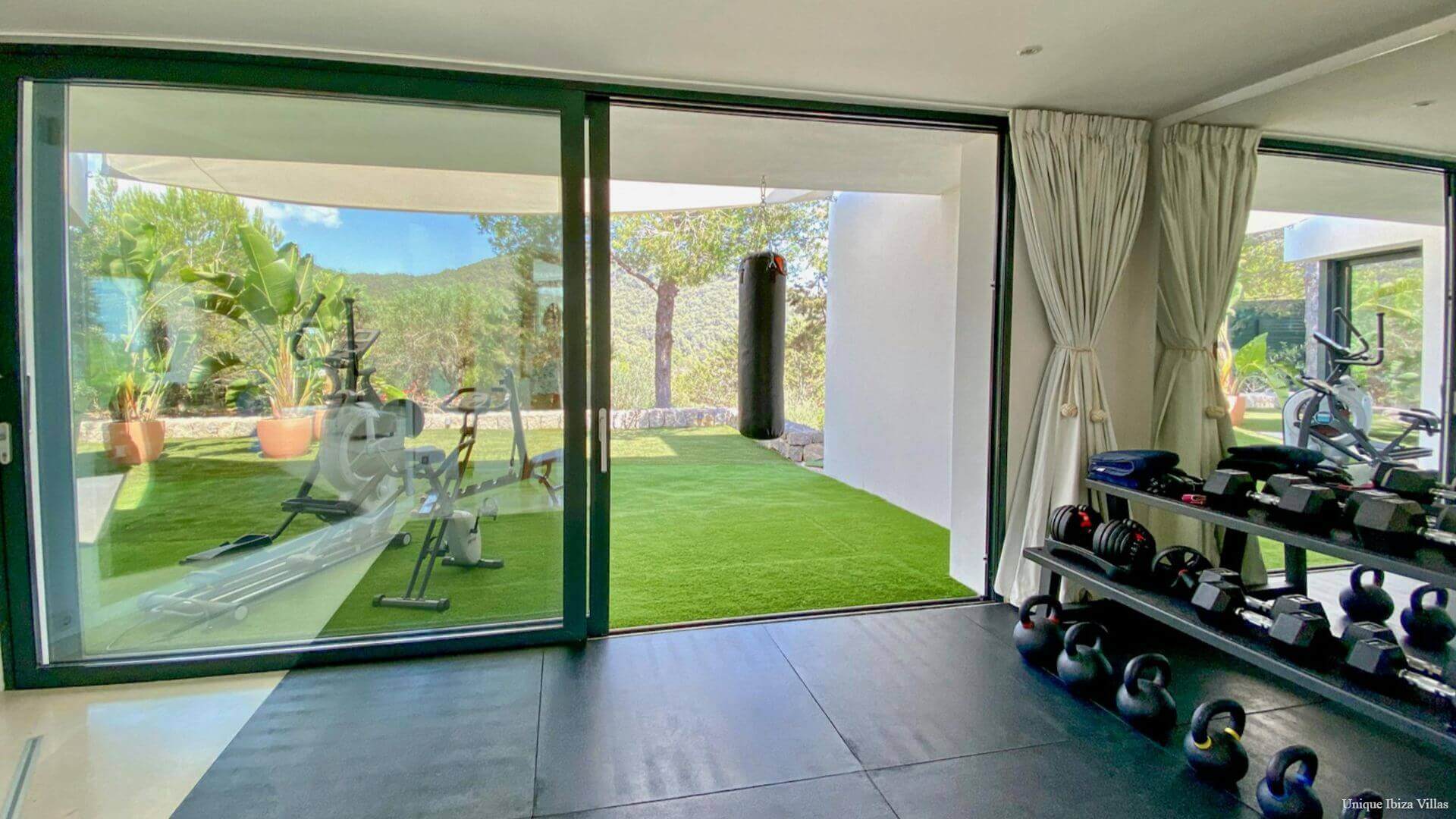 VILLA OASIS - 5 Bedrooms - Between San Jose/Ibiza Town
