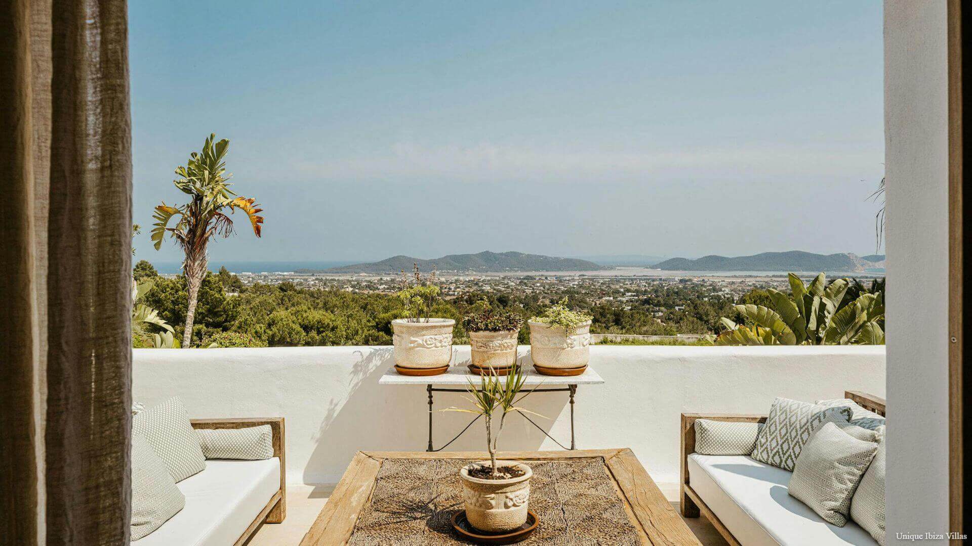 VILLA EL ZAFIRO - 6 bedrooms - Between San Jose/Ibiza Town  