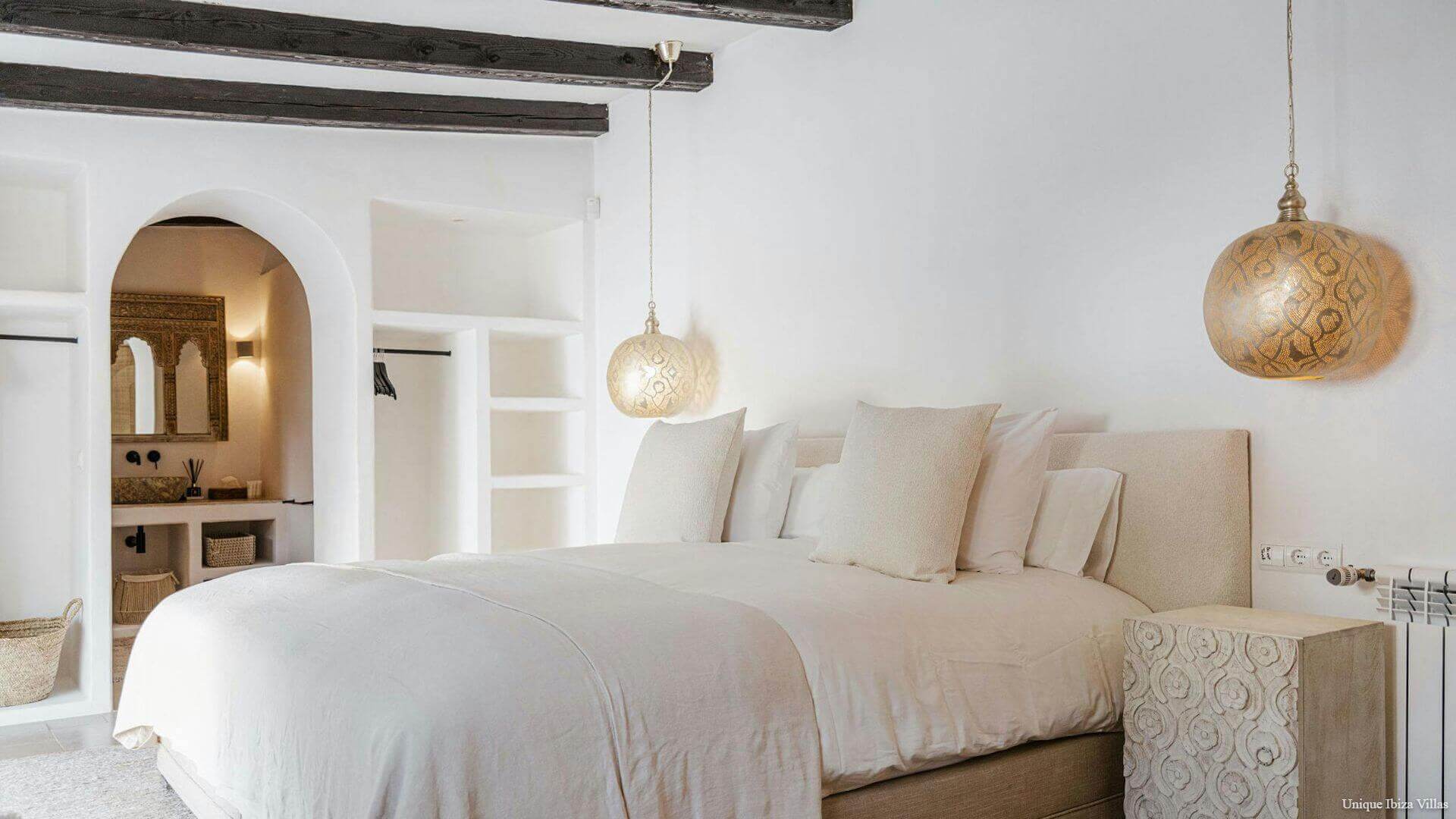 VILLA EL ZAFIRO - 6 bedrooms - Between San Jose/Ibiza Town  