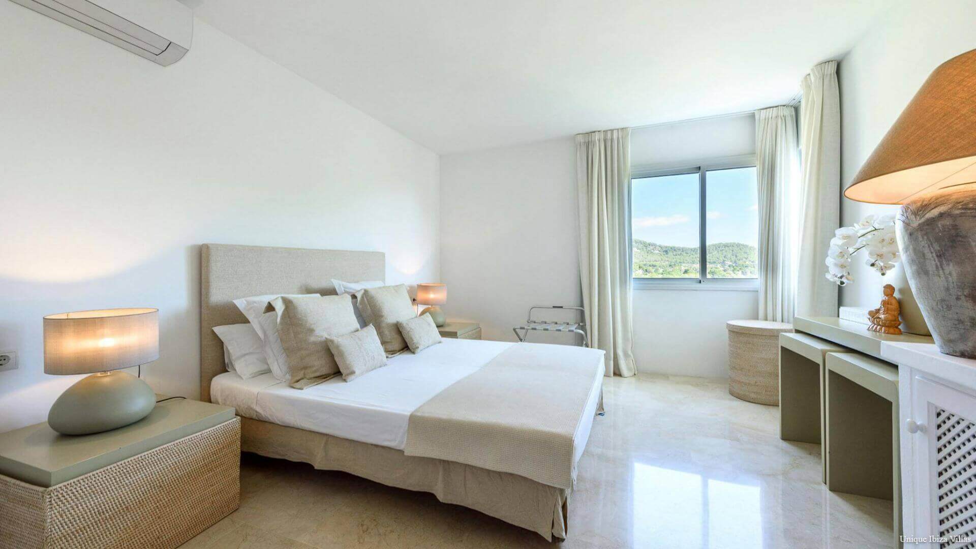 CASA BLANCA JONDAL - 4 Bedrooms - Cala Jondal