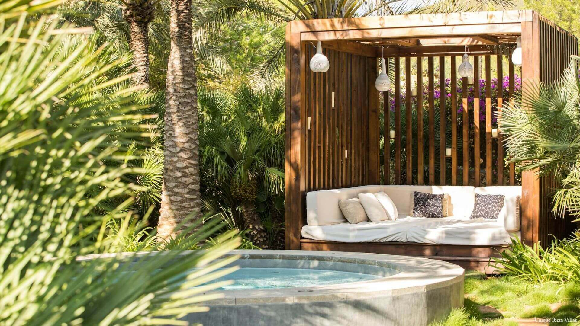 VILLA EDEN - 5 Bedrooms - Between San Jose/Cala Jondal/ Ibiza Town