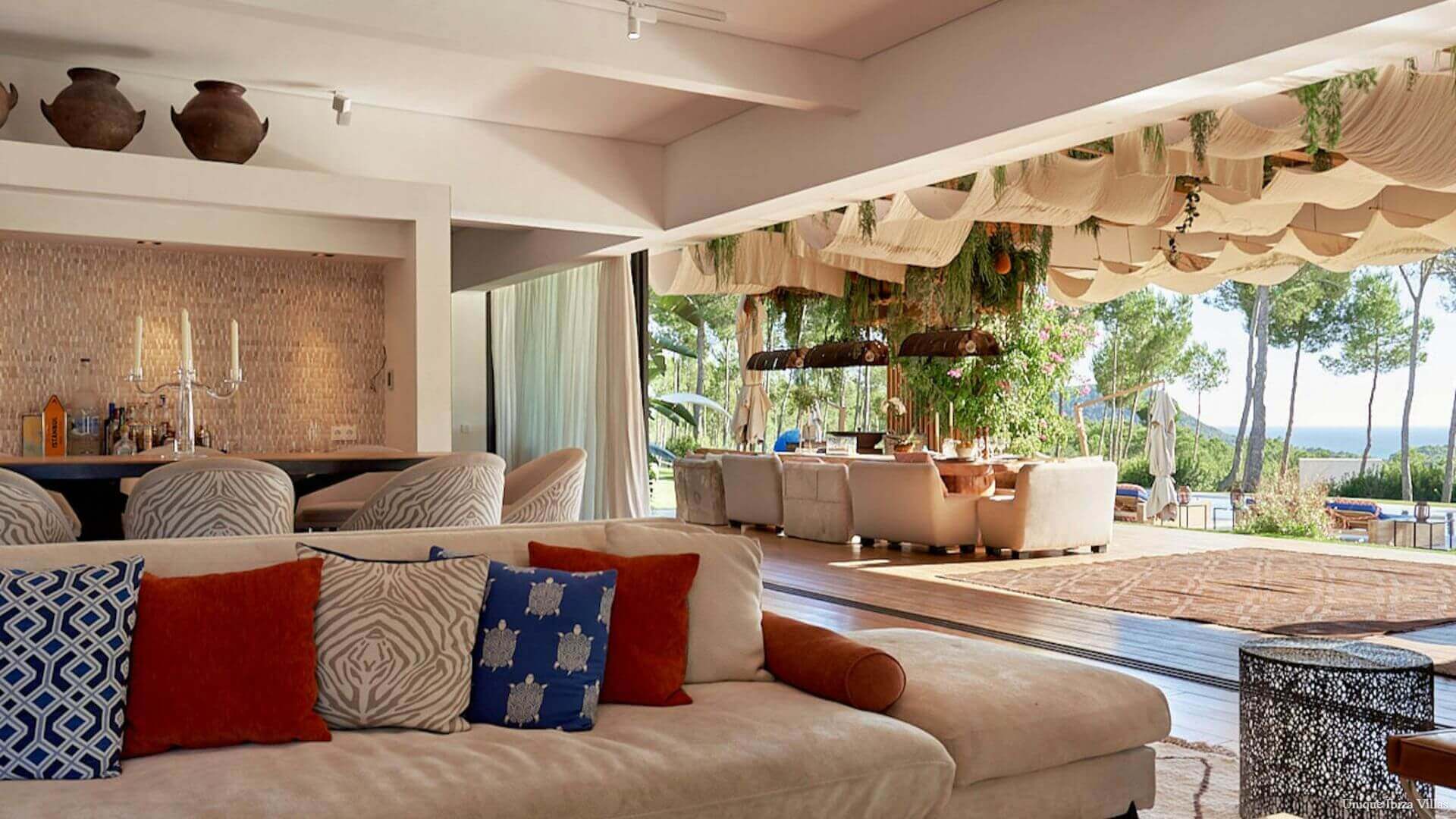 VILLA EDEN - 5 Bedrooms - Between San Jose/Cala Jondal/ Ibiza Town