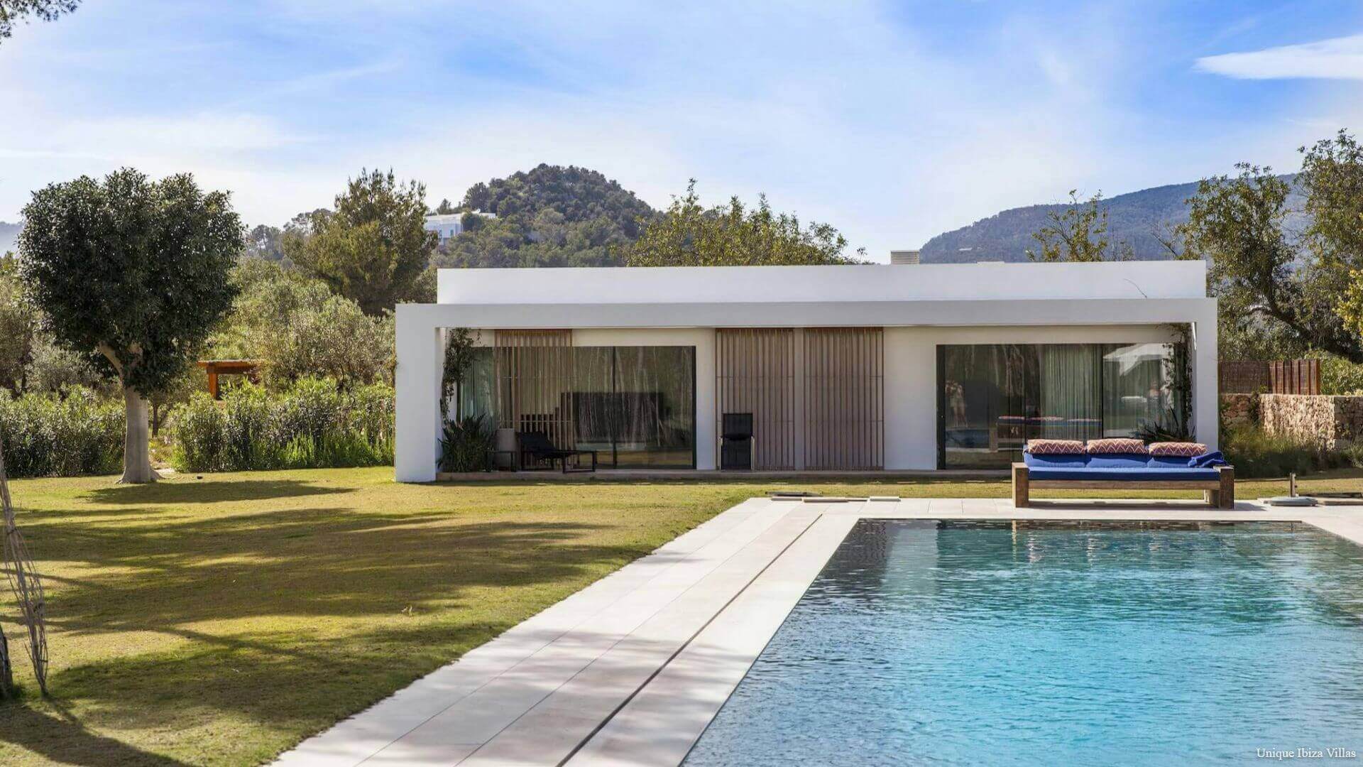 VILLA EDEN - 5 Bedrooms - Between San Jose/Cala Jondal/ Ibiza Town