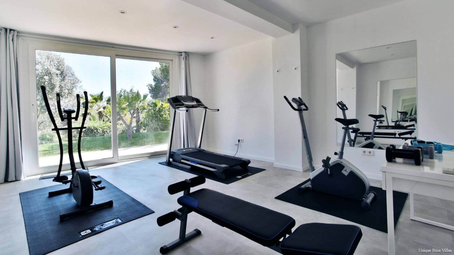 VILLA CASA PUIG REDO - 5 Bedrooms - Es Cubells/Porroig/Cala Jondal 