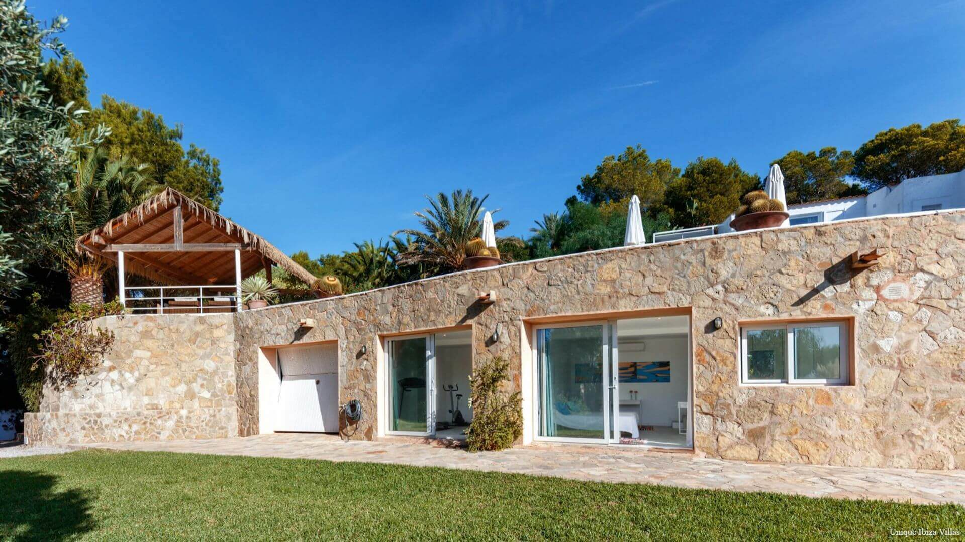 VILLA CASA PUIG REDO - 5 Bedrooms - Es Cubells/Porroig/Cala Jondal 
