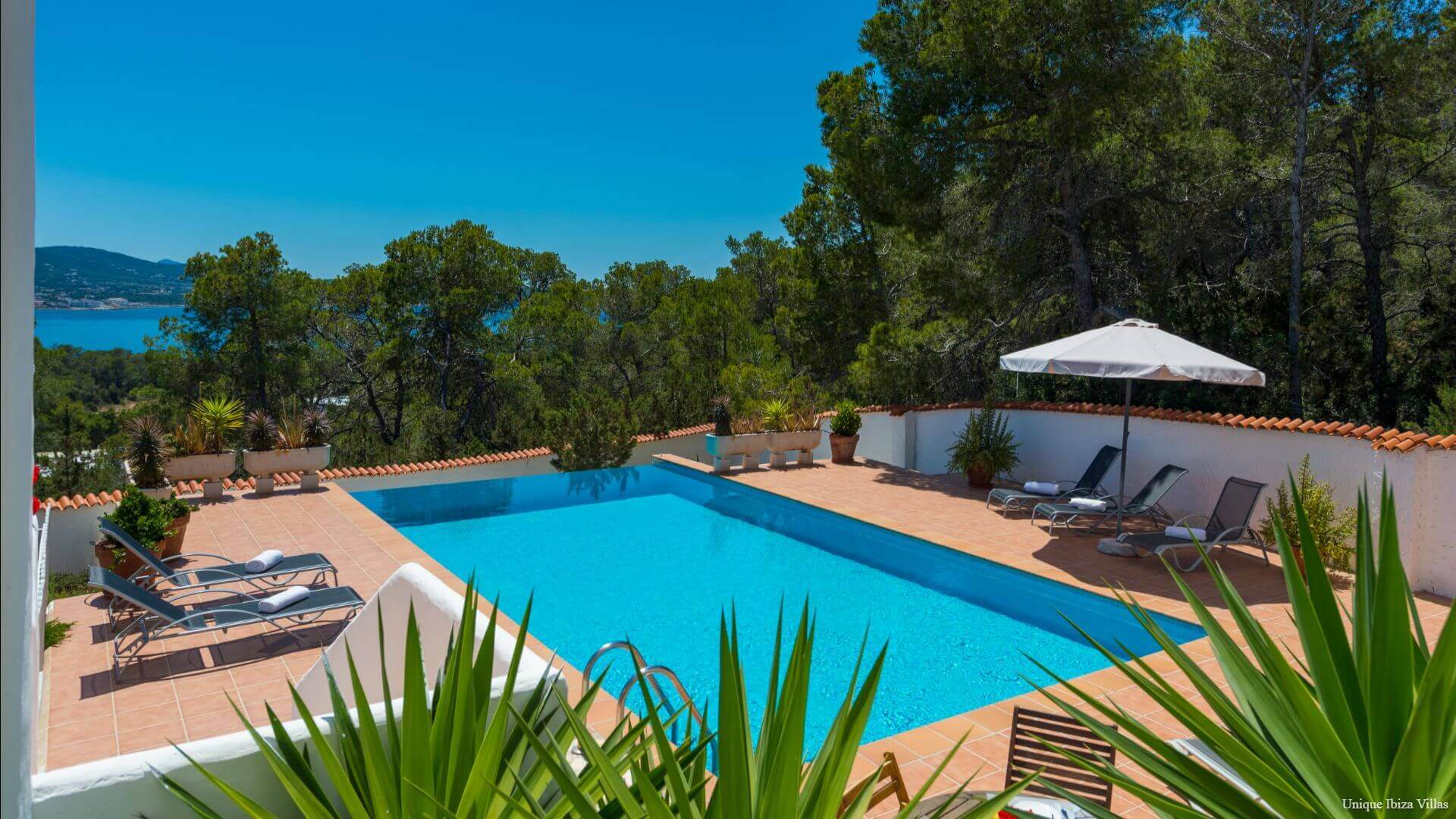 VILLA LAS TRES YUCAS - 4 Bedrooms - Cala Gracio (Sunsets)