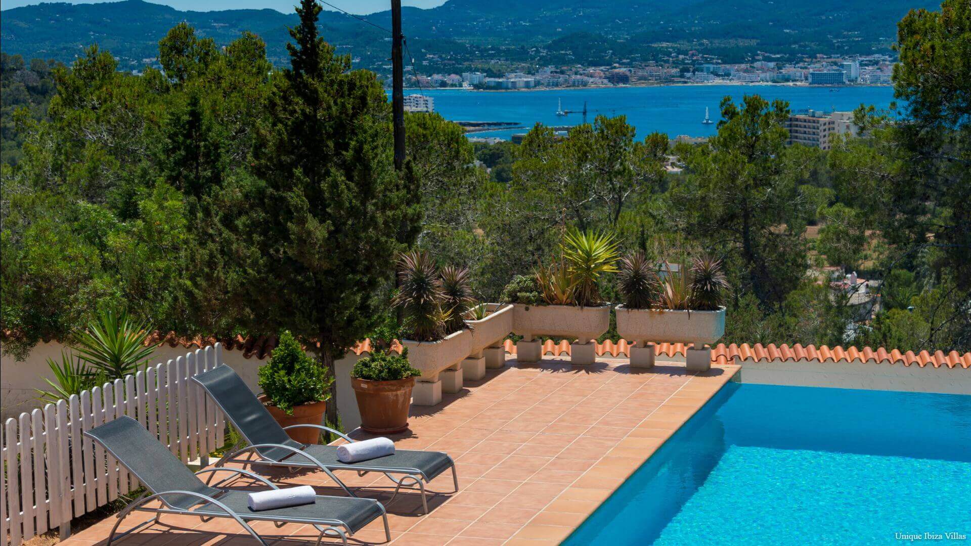 VILLA LAS TRES YUCAS - 4 Bedrooms - Cala Gracio (Sunsets)