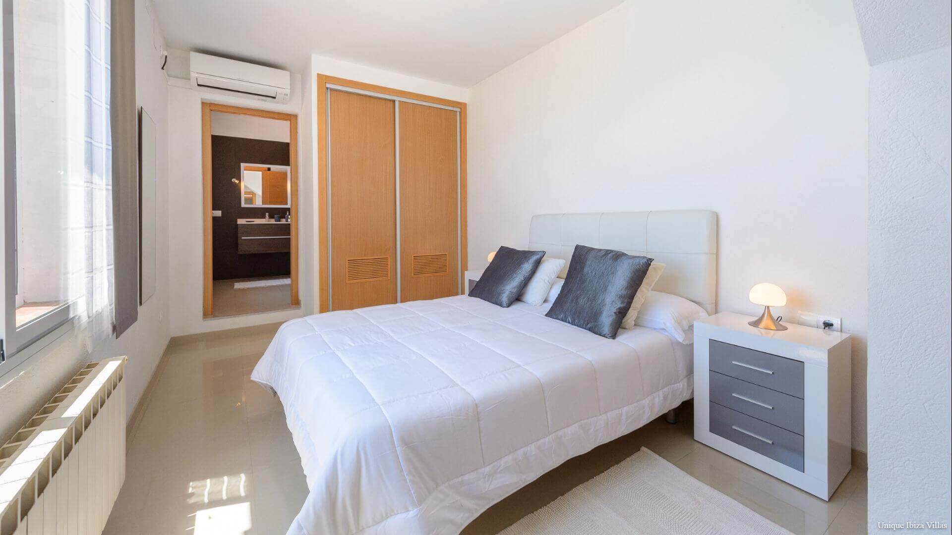 VILLA LAS TRES YUCAS - 4 Bedrooms - Cala Gracio (Sunsets)