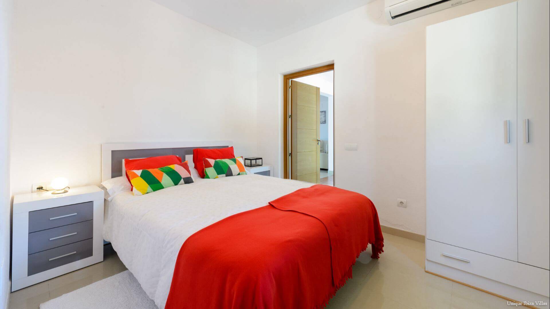 VILLA LAS TRES YUCAS - 4 Bedrooms - Cala Gracio (Sunsets)