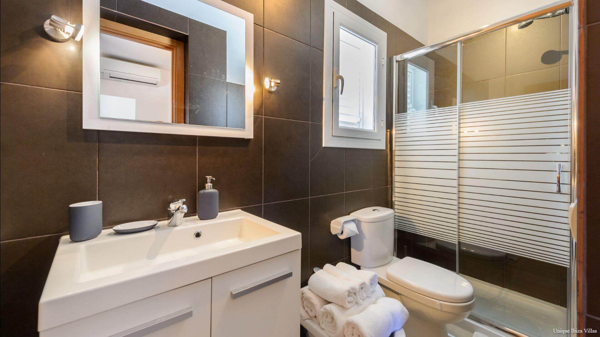 VILLA LAS TRES YUCAS - 4 Bedrooms - Cala Gracio (Sunsets)