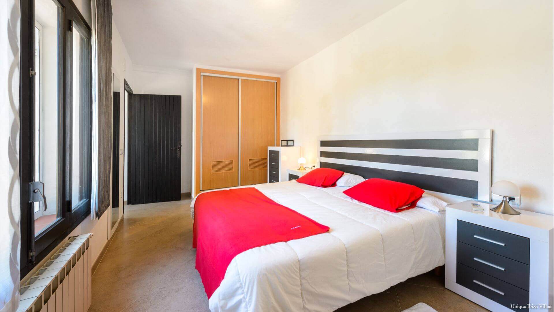 VILLA LAS TRES YUCAS - 4 Bedrooms - Cala Gracio (Sunsets)