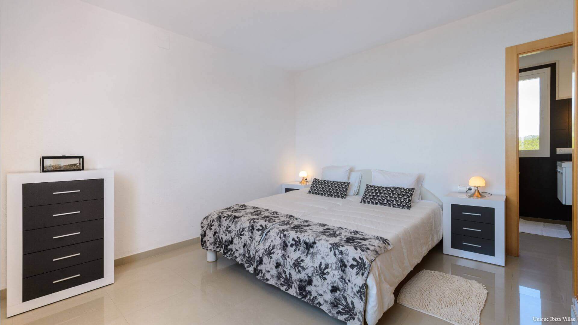 VILLA LAS TRES YUCAS - 4 Bedrooms - Cala Gracio (Sunsets)