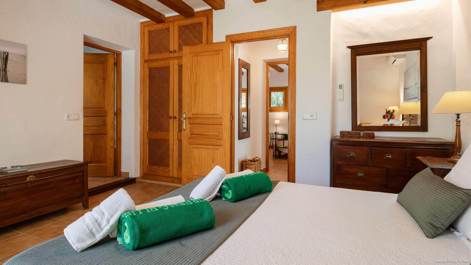 VILLA ROMERO II - 4 Bedrooms - Cala d'Hort/Es Cubells