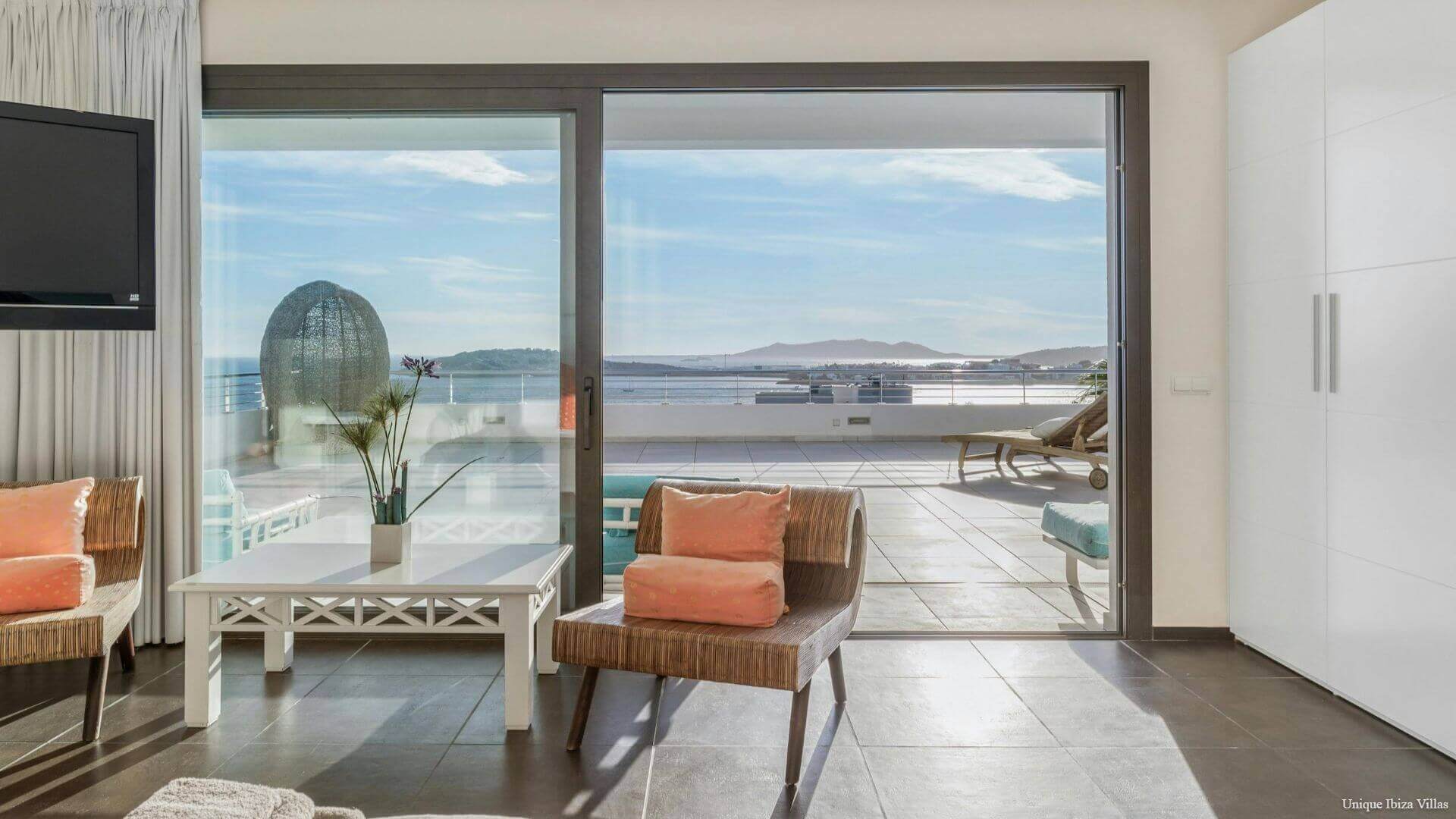 CASA MARISOL - 5 Bedrooms - Cap Martinet - Near Talamanca & Ibiza Town