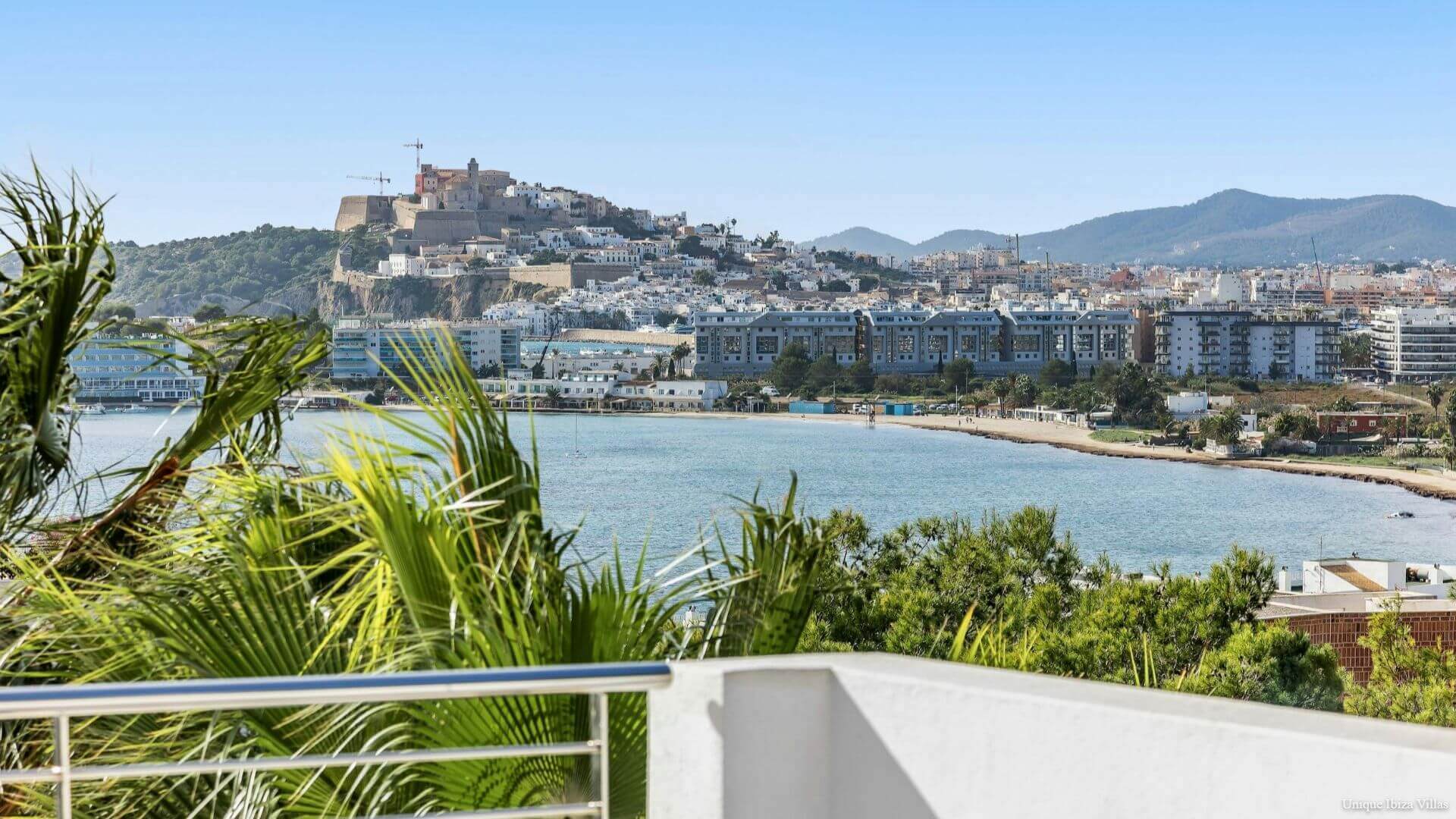 CASA MARISOL - 5 Bedrooms - Cap Martinet - Near Talamanca & Ibiza Town