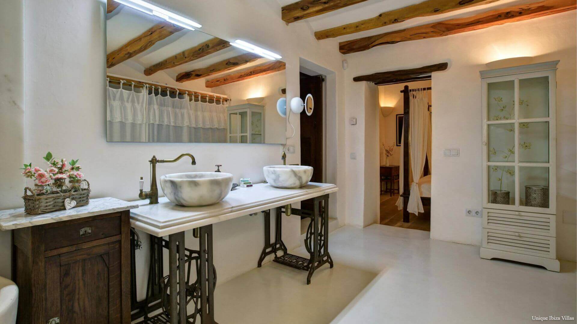 VILLA SA CAPELLA - 6 Bedrooms - San Antonio/Pikes Ibiza (Rural)