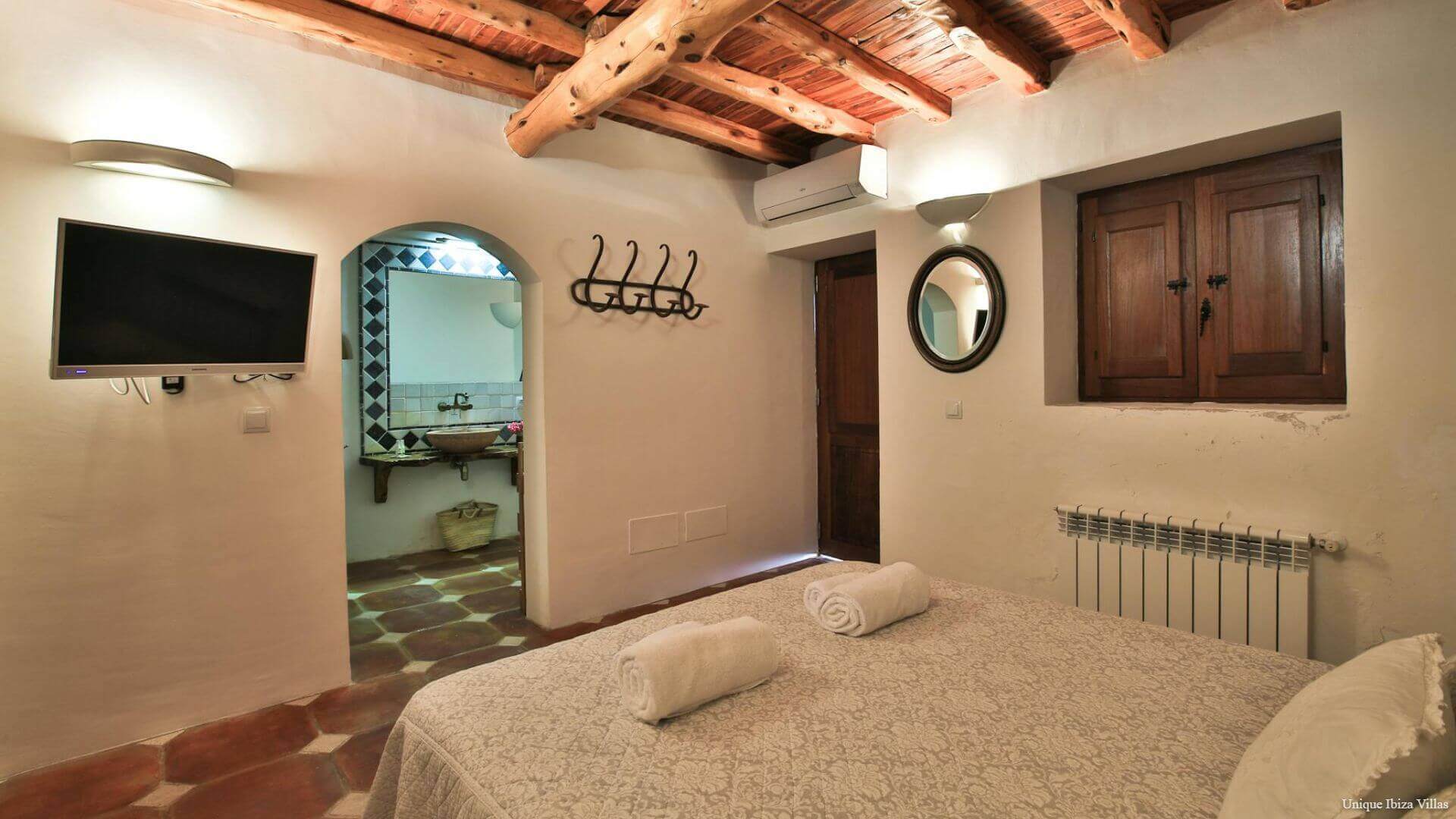 VILLA SA CAPELLA - 6 Bedrooms - San Antonio/Pikes Ibiza (Rural)