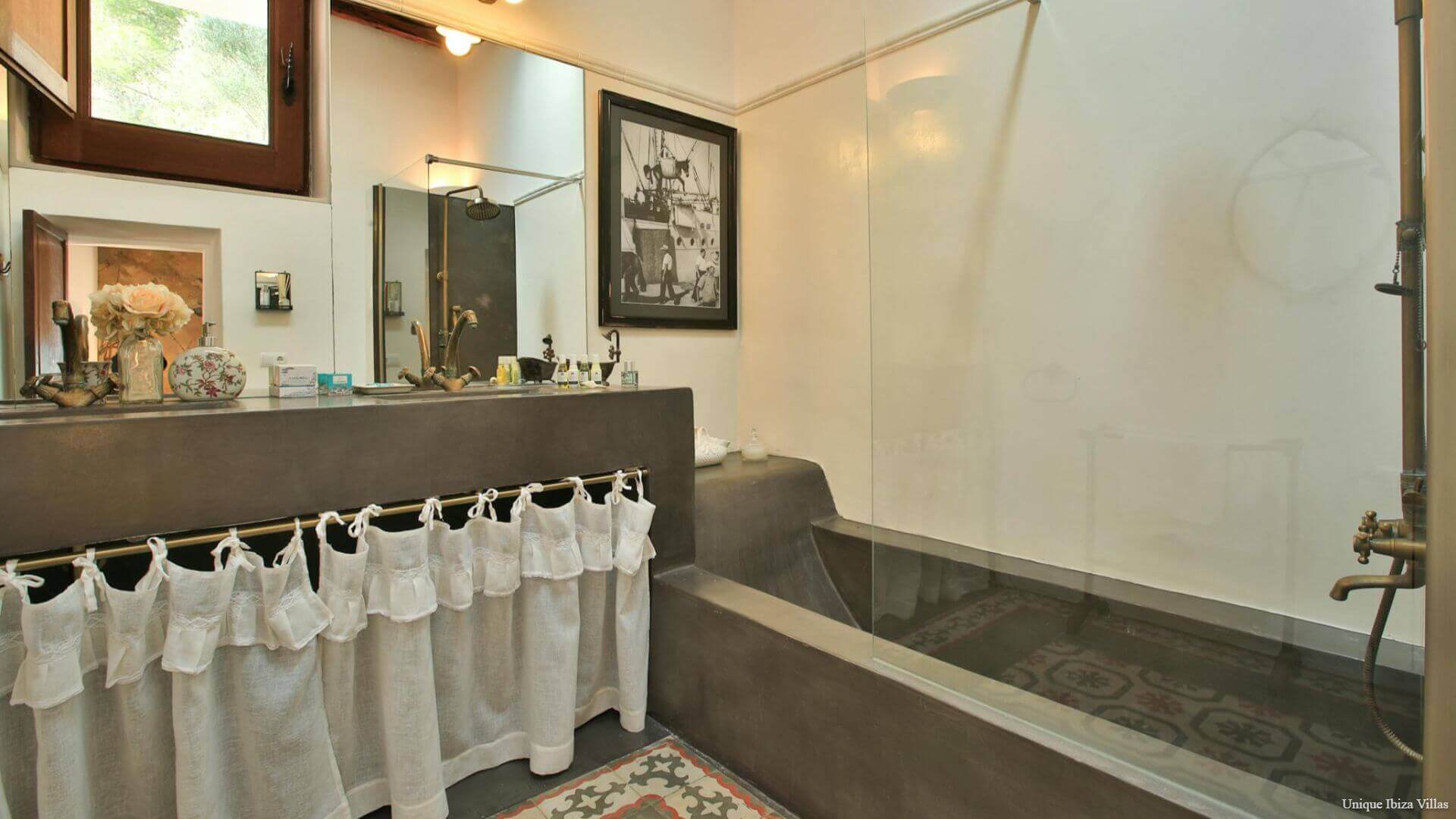 VILLA SA CAPELLA - 6 Bedrooms - San Antonio/Pikes Ibiza (Rural)