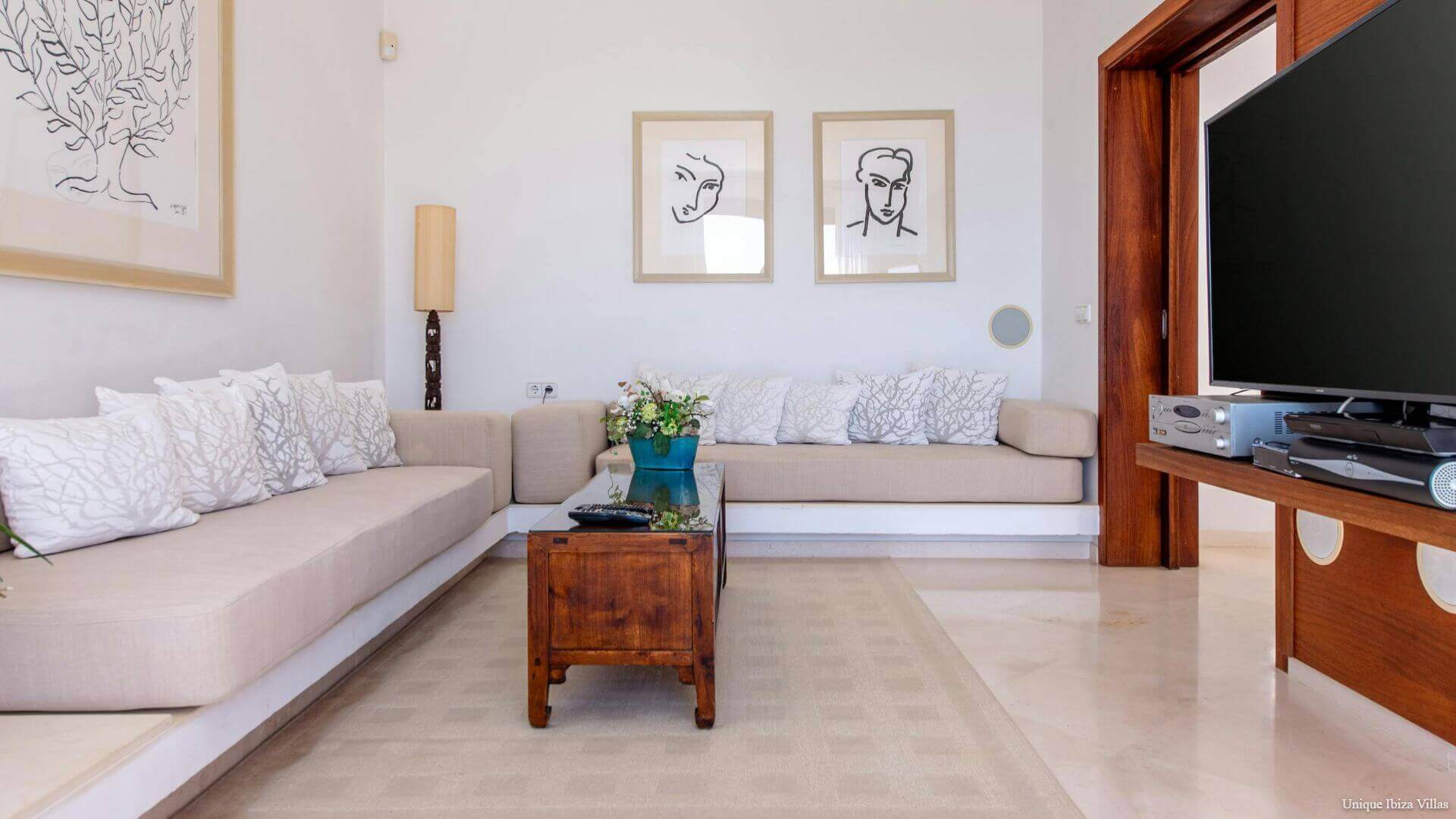 VILLA ALEXIA - 6 Bedrooms - Cala Vadella